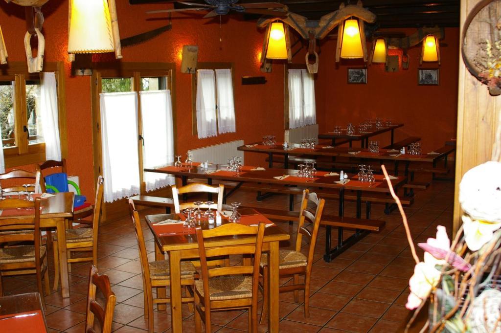 Hosteleria Santa Cruz Santa Cruz de la Serós Exteriér fotografie
