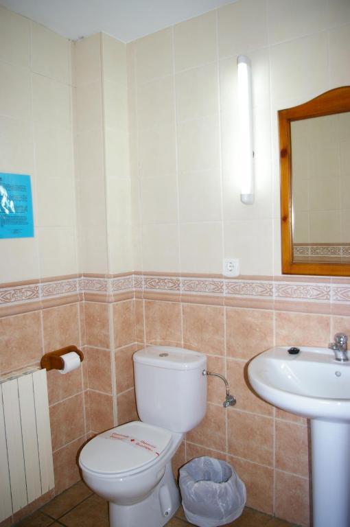 Hosteleria Santa Cruz Santa Cruz de la Serós Pokoj fotografie