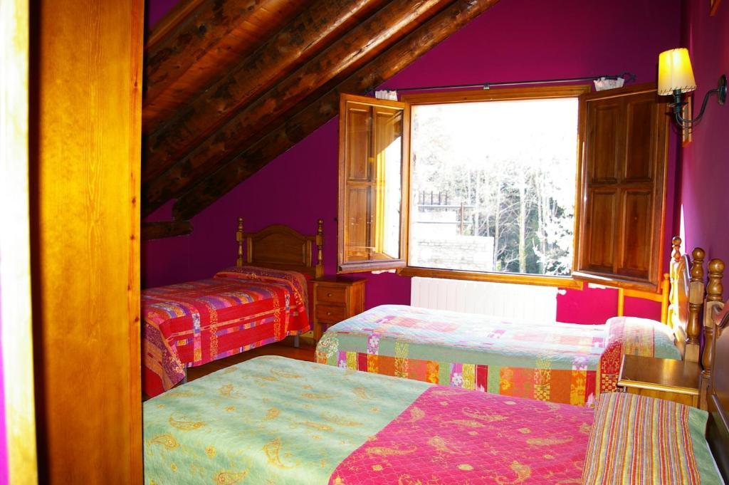 Hosteleria Santa Cruz Santa Cruz de la Serós Pokoj fotografie